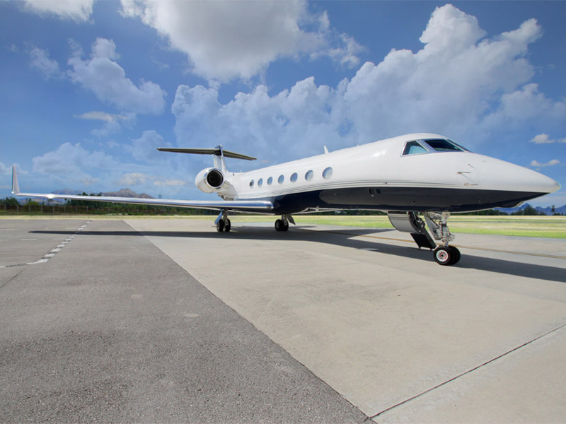 Large jet - First Class Aviation